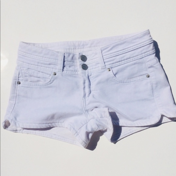 Bebe white denim shorts - Picture 1 of 8
